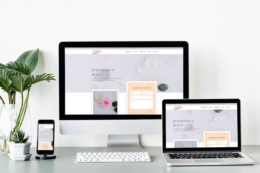 Huisstijl en webdesign Derma Moments